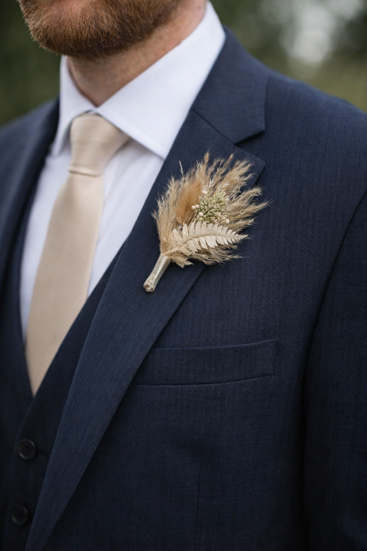 Men's Boho Pampas Grass Buttonhole - Neutral